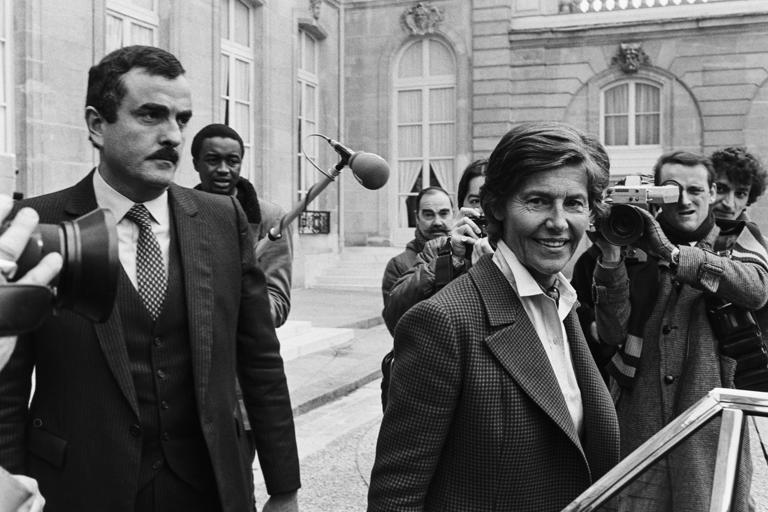 Monique Pelletier.jpg